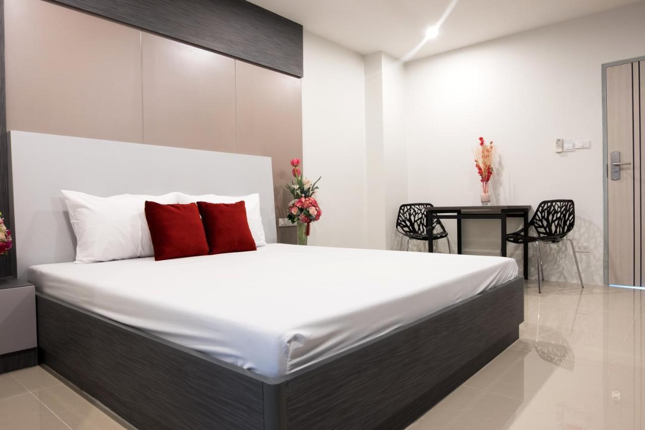 Db Plus 5 Bangkok Exteriör bild