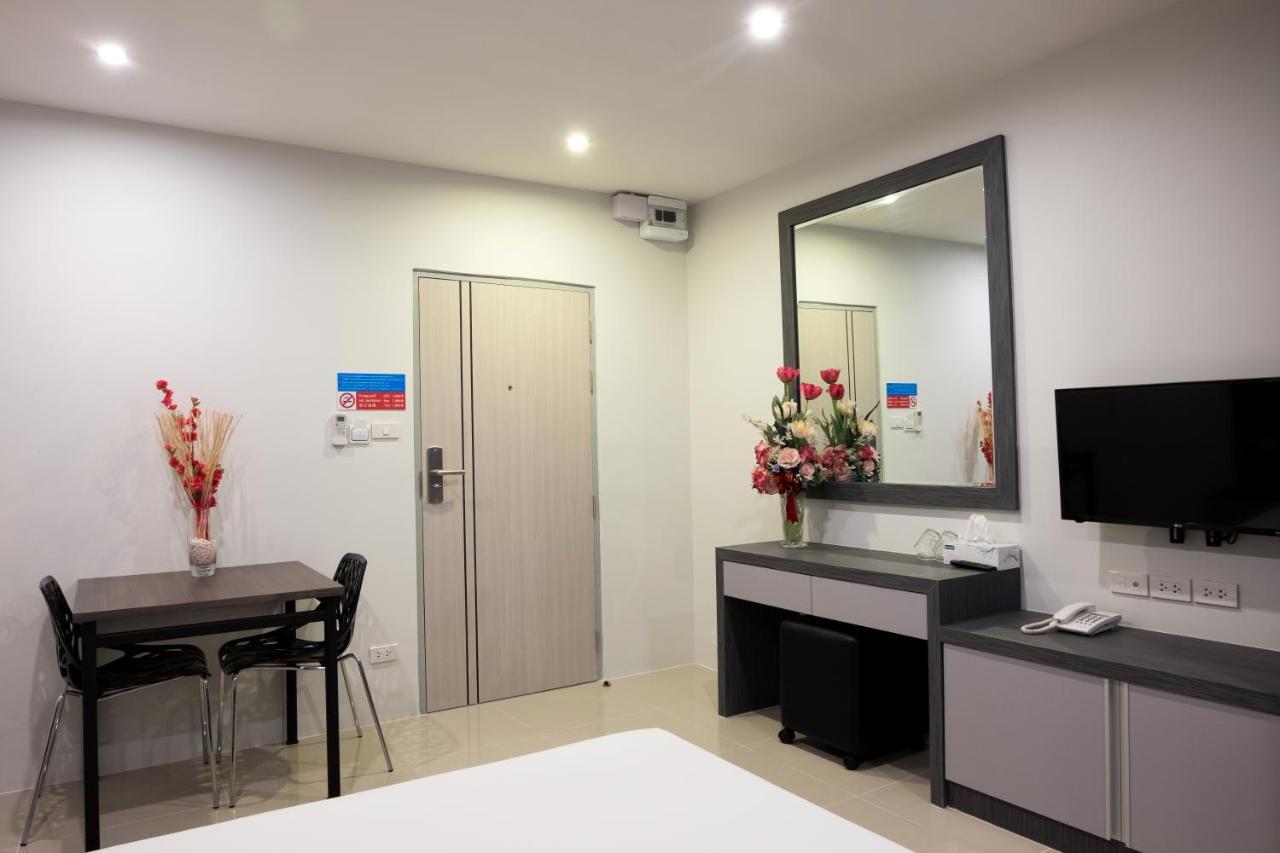 Db Plus 5 Bangkok Exteriör bild