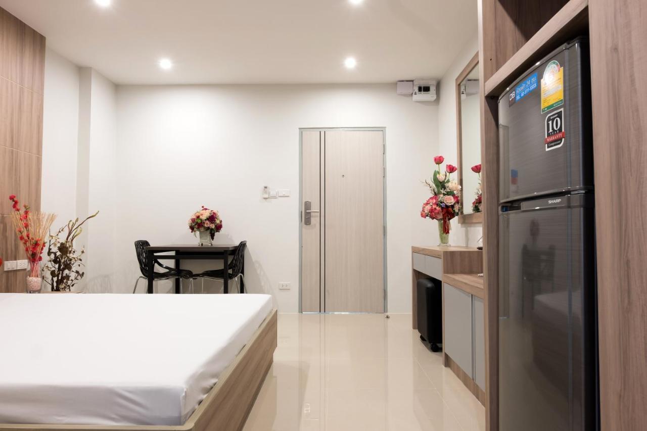 Db Plus 5 Bangkok Exteriör bild